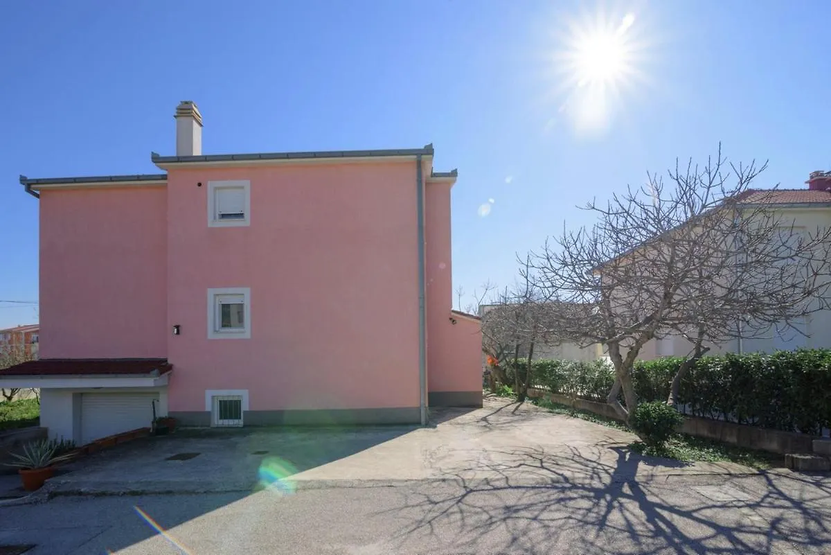 Apartments With A Parking Space Kastel Novi, Kastela - 20690